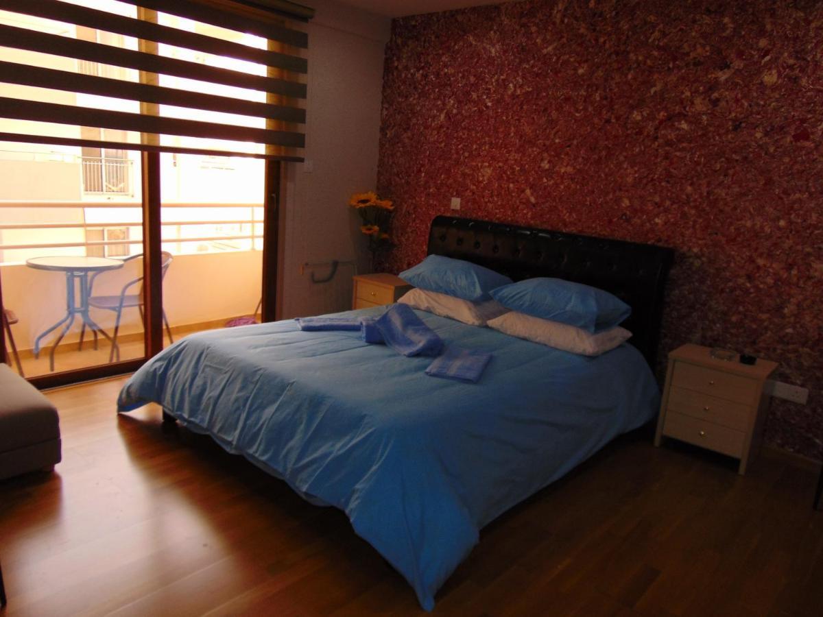 Ithaki Phinikoudes Apartment No. 207 لارنكا الغرفة الصورة