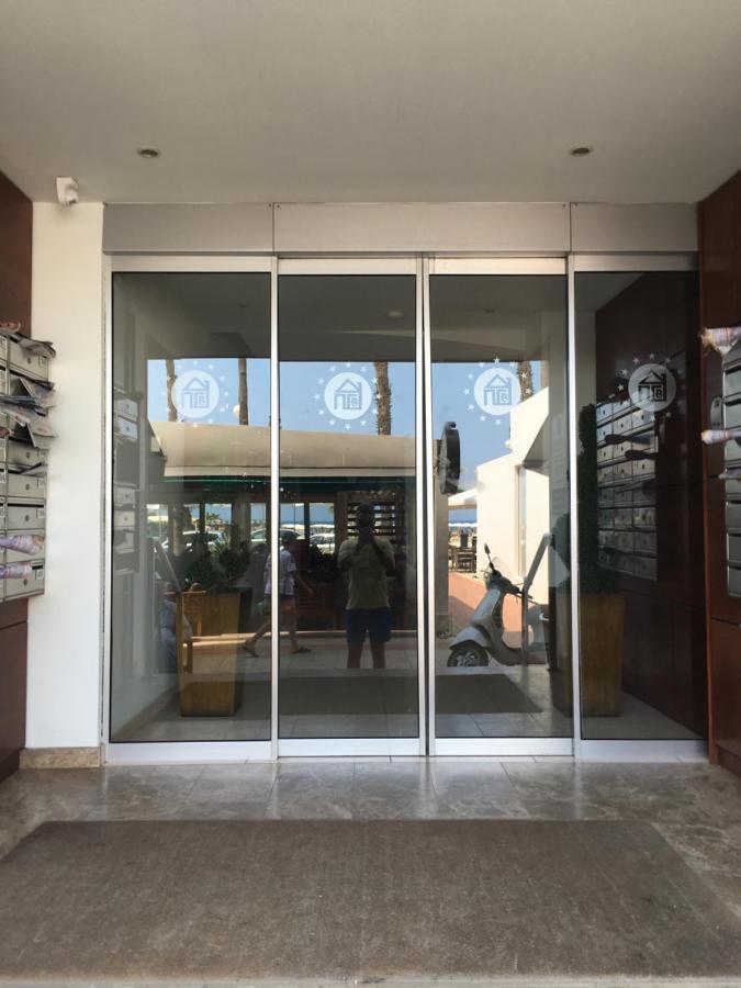 Ithaki Phinikoudes Apartment No. 207 لارنكا المظهر الخارجي الصورة